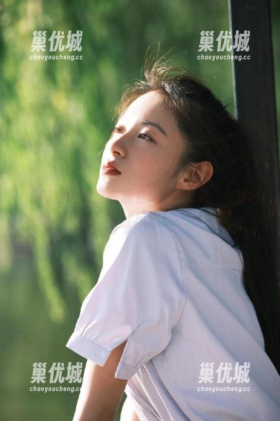 我的眼睛在观看www.17，心却已飞往瓜田！