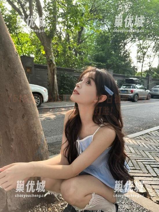51吃瓜中心今日视频：看新闻主播如何被瓜打脸！