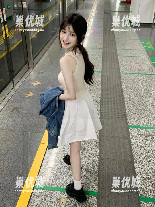 51每日吃瓜官网：刨坟有风险，八卦慎入，心里准备好了吗？