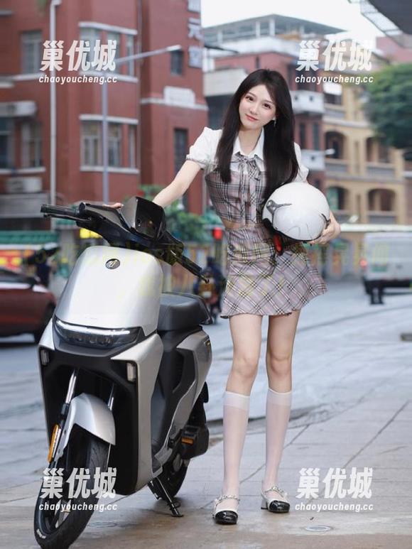 ios版52吃瓜网：摇摇晃晃间，我被八卦淹没了！