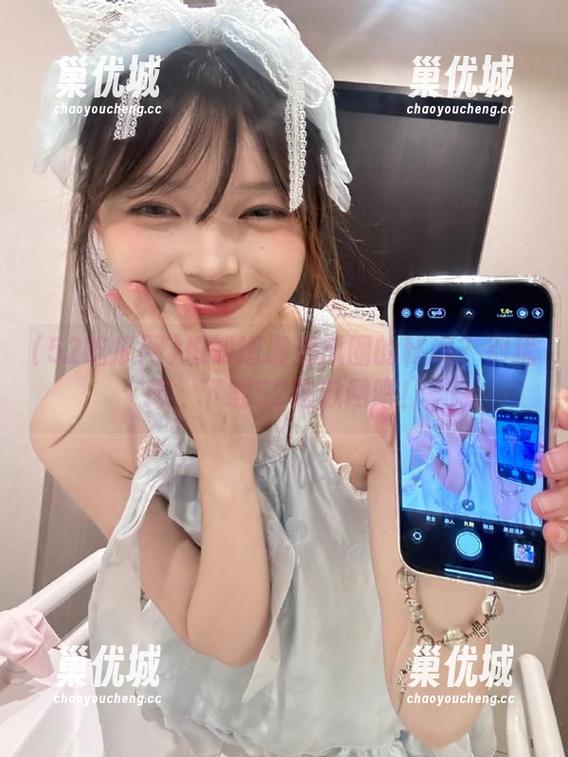 想知道最近瓜圈的秘闻？别犹豫，下载52吃瓜网吧！