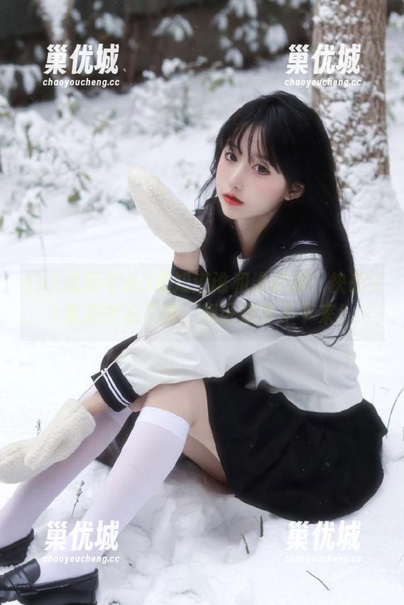 91吃瓜中心 想知道谁和谁打闹?快来91吃瓜中心下载,保证你停不下来!