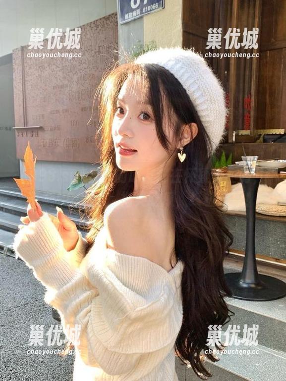 当你的朋友都在怀疑人生时，下载998.su，指尖吃瓜，终极拯救！