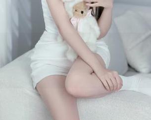 当生活给你翅膀时，记得在“hlw”上分享飞翔的快乐！