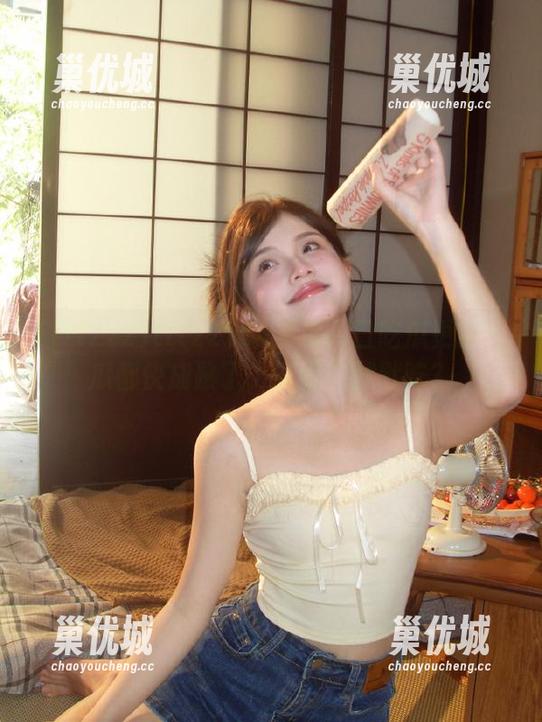 tttzzzsu黑料入口吃瓜更新：瓜都快成熟了，谁还在默默吃？