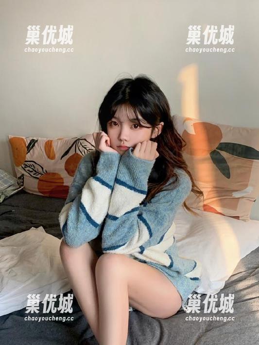 www.吃瓜：不小心吃到的瓜，口感却是永久的惊喜，真想一口吞下！