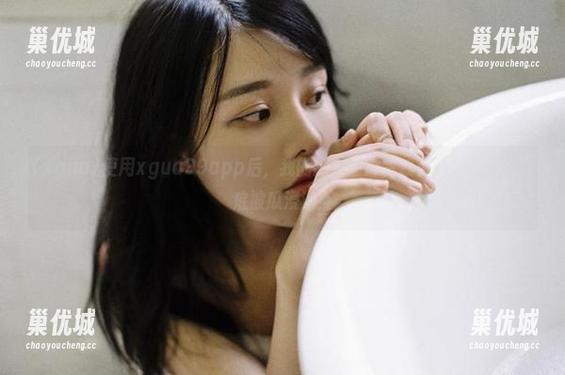 使用xgua99app后，我的朋友圈都变成了八卦电台，彻底被瓜浸泡！