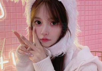 在五一吃瓜导航里，有今日最热的大瓜等你来刨啊！