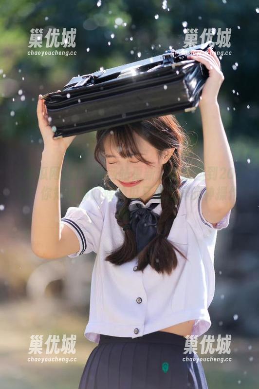 吃瓜网站更新：钟表回到2025！你知道那时候的瓜又是怎样的神操作吗？
