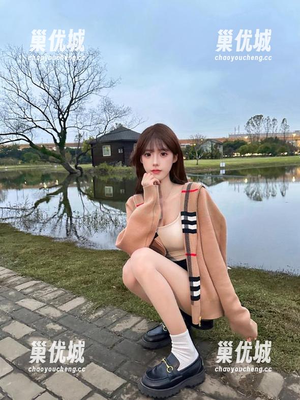 听说“吃瓜论坛”网页里的每一个瓜都是五花八门，我快要疯掉了！