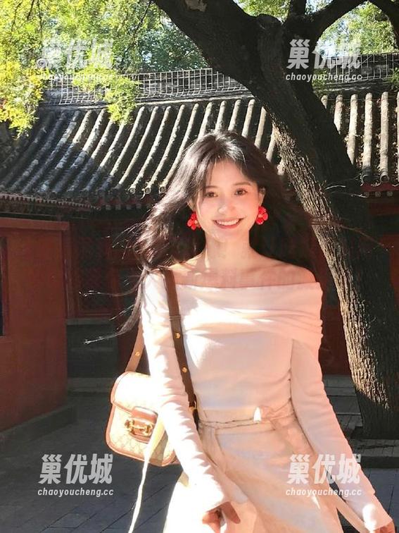 别再犹豫！就让吃瓜黑料网的链接带你进入最新爆料事件的漩涡吧！