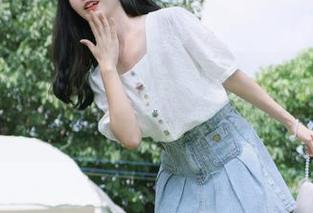 在天天吃瓜网，永不迷路，连八卦星球都看得懂！