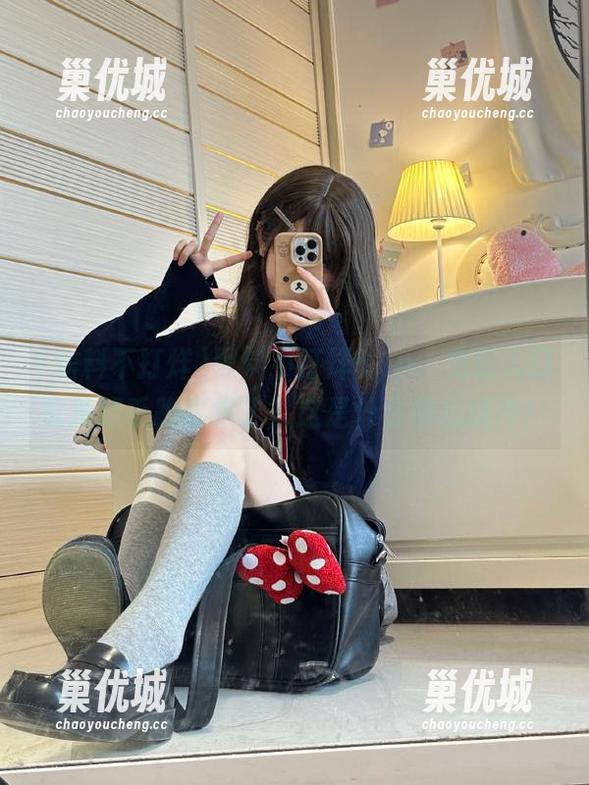 黑料不打烊app，免费入口竟从知乎跑出来了？这是什么神仙操作！