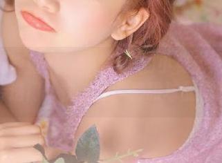 快手瓜田里的小秘密：黑料正能量传送门，快来围观赚眼球的奇葩事！