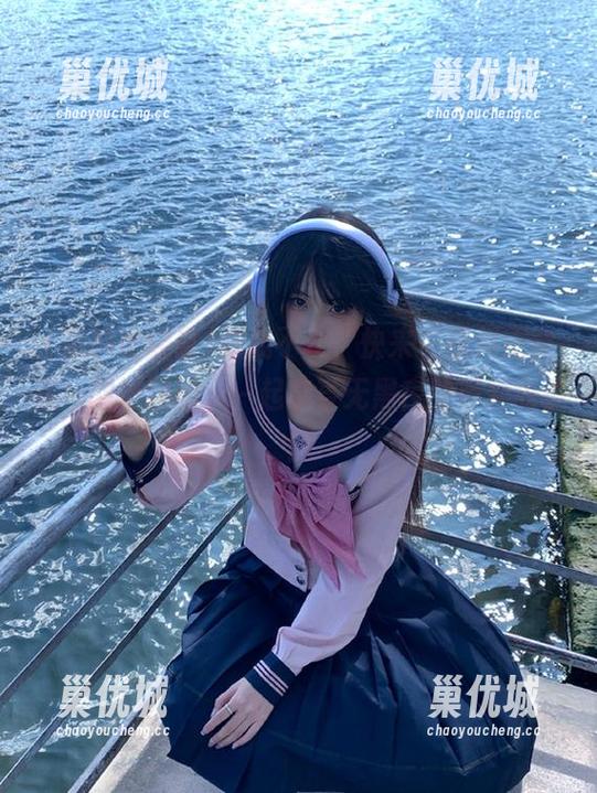 好戏不止，快来“黑料正能量”网址翻翻，一起享受无黑夜的黑料故事！