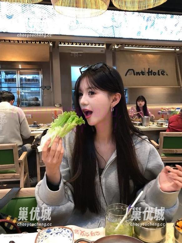 黑料社 下载黑料社的入口,今天种草的是哪个“料”!