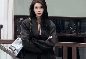 永不迷路的黑料社下载，带你直通吃瓜现场，不怕走丢，看欢乐！