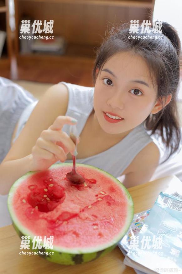 黑料社 用黑料社91苹果版,瓜吃完流口水才算完美!