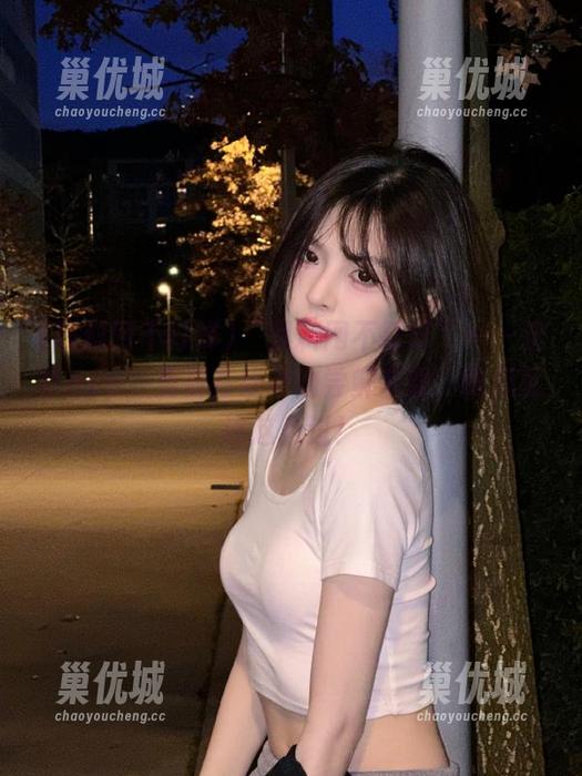 黑料网不打烊 “黑料网不打烊”——这款app,免费在线看的尝鲜套餐,吃瓜就该这么过!